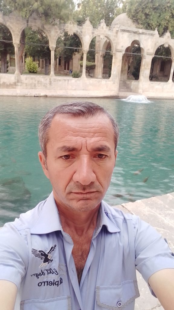 Güzel bayanlarla tanışmak istiyorum