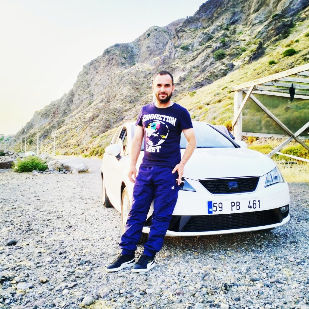 Yanlız yakişikli