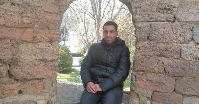 Evli olub ayrılmışam fikrim ciddidi