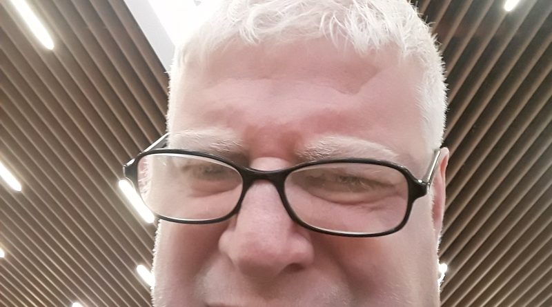 EVLELIK IÇIN BAYAN ARIYORUM ISTANBULDAYIM