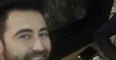 Afyonkarahisar dan bayan arkadaş arıyorum 3 Afyonkarahisar dan bayan arkadaş arıyorum