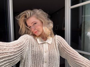 Bizimle Sohbet Edin, Sohbet Edin 